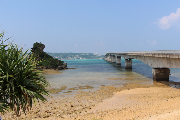 沖縄「古宇利島と古宇利大橋」