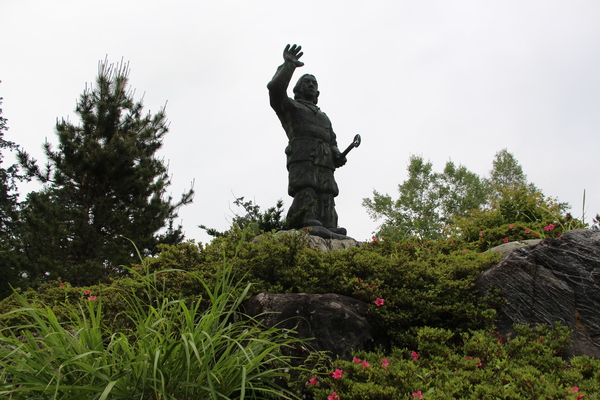 秩父・三峯神社の「日本武尊像」/癒し憩い画像データベース
