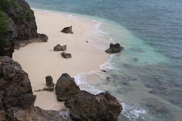 沖縄「コバルトブルーの海岸」/癒し憩い画像データベース