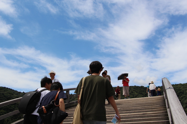 青空と夏の錦帯橋/癒し憩い画像データベース