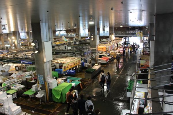 ���ء���ͻԾ�־���ο͡���/�����Ƥ������ǡ����١���