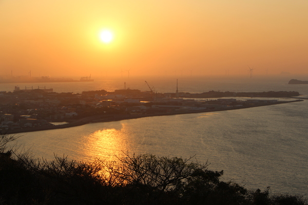 ɧ���Ϸ�λ�����פ��鸫��ͼ�ۤȸ���/�����Ƥ������ǡ����١���