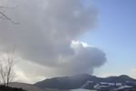 福万山と雪雲