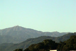 九州がんセンターから望む背振山