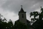 小雨に煙る中ノ浦教会