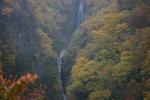 紅葉の松川渓谷「八滝」