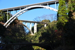 高千穂峡に架かる新旧の３つの橋