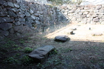 福岡城・｢大天守台跡」の礎石と石垣