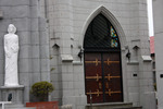 函館・カトリック元町教会の礼拝堂入り口