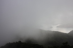 霧に包まれた「大島海峡」と「加計呂麻島」