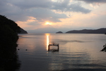 琵琶湖畔「堀切港」の夕景とさざ波