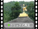 京都・金閣寺の「金閣」屋根の鳳凰