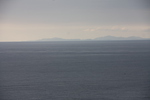 日本海に浮かぶ隠岐島の島影