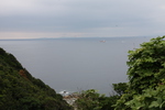 地蔵埼の沖行く船と日本海