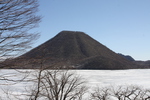 榛名山（榛名富士）と氷雪期の榛名湖