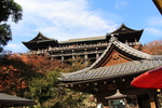 秋の清水寺「懸けづくり本堂舞台」