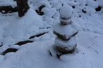 冬の湖東・西明寺「積雪の石仏塔」