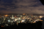 雲間の長崎夜景
