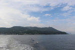 能古島と晴れ間の空