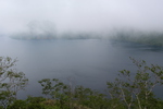 霧が流れる初夏の摩周湖