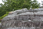 断崖と岩の縞模様