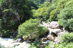 夏の昇仙峡「奇岩群の巨石」
