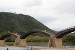 「錦帯橋」と岩国城天守閣の遠望