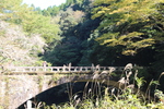 高千穂峡に架かる古い石橋