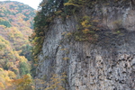 秋の下呂「巌立峡」の「柱状節理」