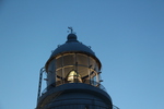 点灯中の「恵山岬灯台」