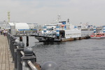 横浜港と遊覧船乗り場