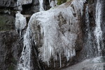 氷結の滝と氷柱