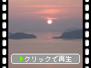 島越しの夕陽と夕凪